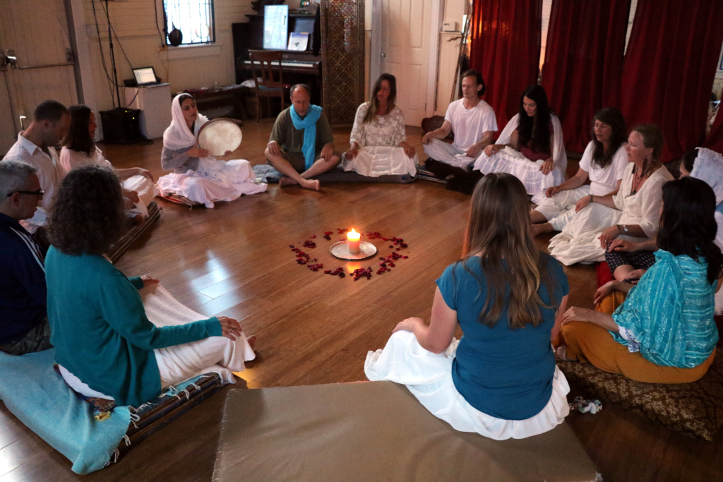 Companions of the Sun: Mystical Sufi Teachings & Yarsanism